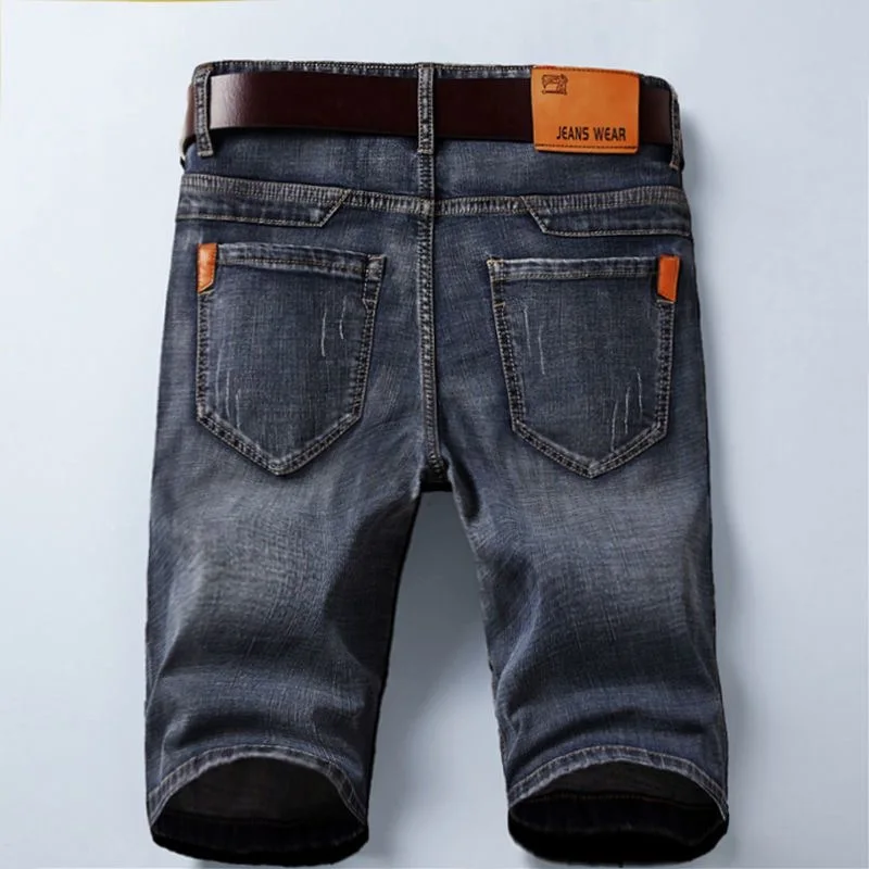 Pantaloncini di jeans da uomo  - Levis Jeans 501 recensione e prezzo